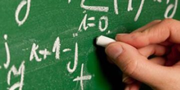 Ένα μαθηματικό τρικ που θα σας ενθουσιάσει: Βρίσκει την ηλικία και το νούμερο παπουτσιού σας