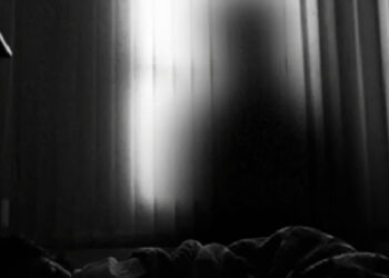 Έχετε ξυπνήσει ποτέ το Βράδυ και δεν μπορούσατε να Κουνηθείτε; Δείτε τι σημαίνει…