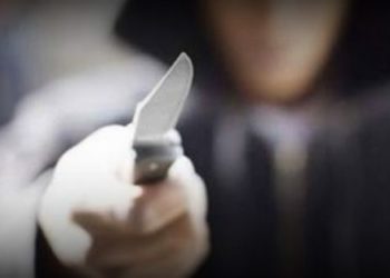 Ραντεβού για ξύλο σε Δημοτικό Σχολείο. Μαχαιρωμένος και στο χειρουργείο ένας 24χρονος