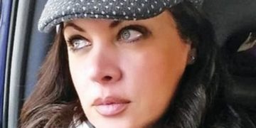 Alldaynews.gr Νένα Χρονοπούλου: Ετοιμάζει βιβλίο με αληθινές ιστορίες σεξ Επωνύμων