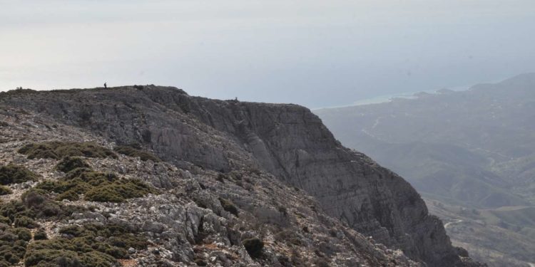 Alldaynews.gr Την εν διαστάσει σύζυγό του επιχείρησε να ρίξει από γκρεμό 45χρονος!