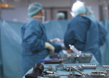 Alldaynews.gr Γυναίκα ζούσε με ένα προφυλακτικό στη σκωληκοειδή απόφυση!