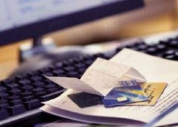 ΠΡΟΣΟΧΗ ΑΠΑΤΗ: Ζητούσαν χρήματα στο διαδίκτυο για μωράκι με καρκίνο! Με χειροπέδες το ζευγάρι