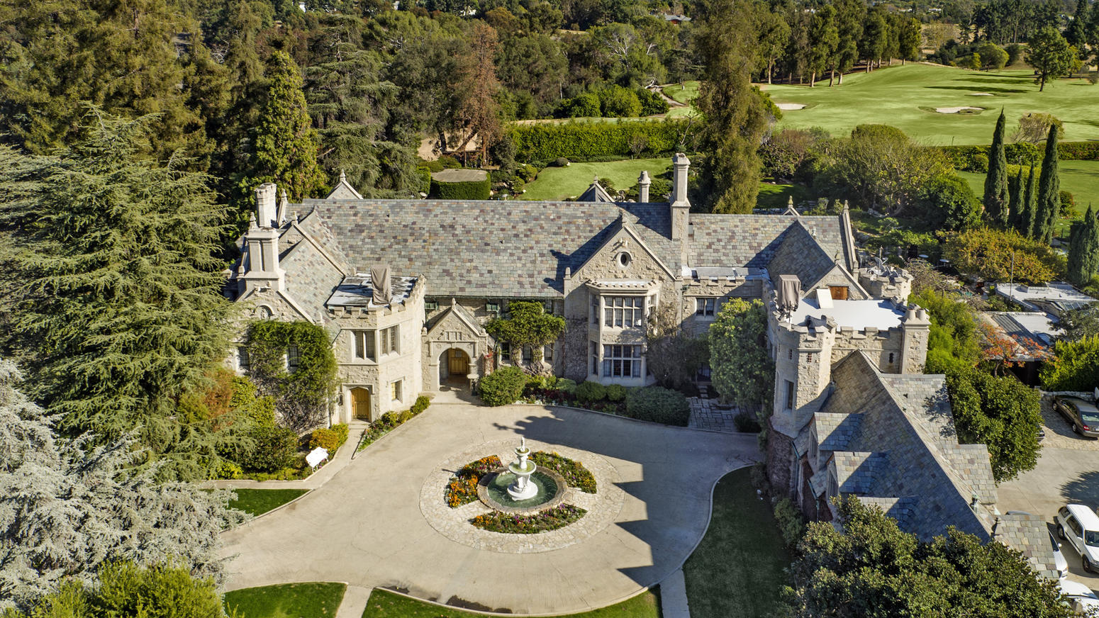 la-fi-hotprop-playboy-mansion-for-sale-2016011-005