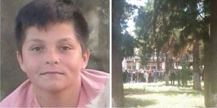 Ράγισαν μέχρι και οι πέτρες στην κηδεία του Τάσου που δολοφονήθηκε από τον φίλο του[photos]