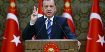 Alldaynews.gr ΑΝΑΛΥΣΗ: Η Τουρκία απέφυγε το πραξικόπημα και οδεύει στη δικτατορία