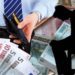 Κατασχέσεις: Ποια ποσά εξαιρούνται για οφειλές σε εφορία και ταμεία