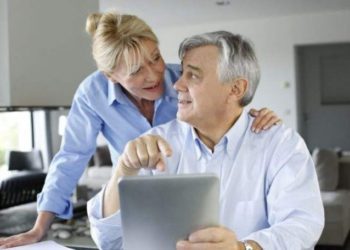 Σύνταξη στα 50 – Δέλεαρ για 150.000 εργαζομένους: Ποιοι βγαίνουν, προϋποθέσεις