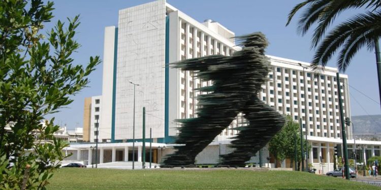 Alldaynews.gr Ένας Τούρκος, ένας Έλληνας και το …Hilton- Αλλάζει χέρια το ξενοδοχείο