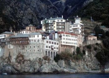 Καταργείται το άβατο του Αγίου Όρους;