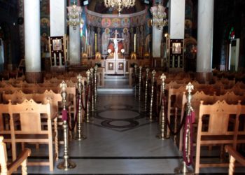 Alldaynews.gr 34χρονη άρπαξε τσάντα από 20χρονη κατά την εξομολόγησή της!