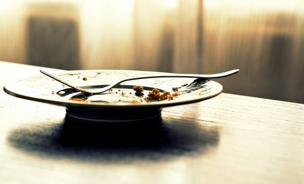 «Μεγάλωσα μέσα στη φτώχεια…Θα έψαχνα στα σκουπίδια ή θα έκλεβα από το μαγαζί στη γωνία» [pic, vid]