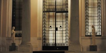 Alldaynews.gr Έφτασε ή ΔΕΝ έφτασε Τούρκος πραξικοπηματίας στη Σάμο; Η κυβέρνηση κάνει λόγο για επικίνδυνα παιχνίδια