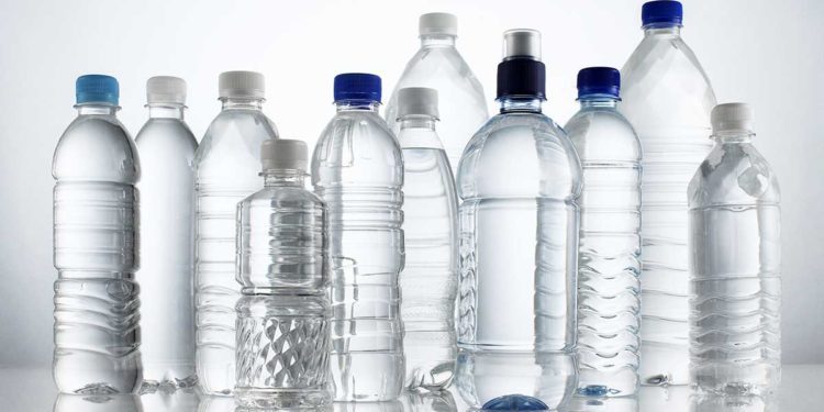 Προσοχή!! Γιατί δεν πρέπει να χρησιμοποιούμε διαρκώς το ίδιο πλαστικό μπουκάλι νερό