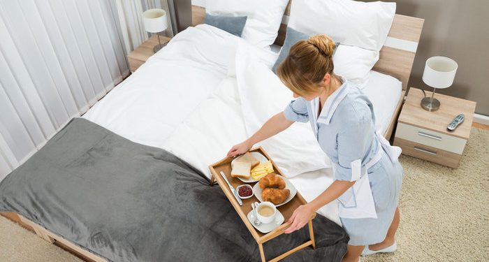 Έκλεβαν τα σεντόνια του Νοσοκομείου και τα έβαζαν σε κρεβάτια ξενοδοχείου