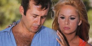 Ντοκουμέντο: Το τάμα της Αλίκης και του Παπαμιχαήλ στην Παναγία της Τήνου- Τι έγραψαν στο βιβλίο της Μονής