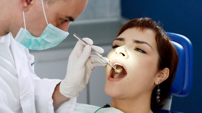 Alldaynews.gr δόντια εμφυτεύματα