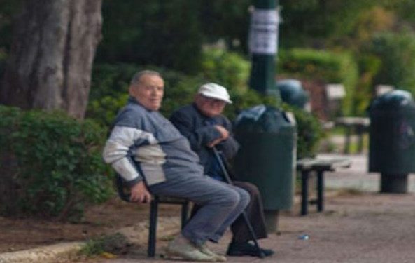 papoudes παπούδες