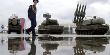 Alldaynews.gr Επικίνδυνα παιχνίδια: Η Ρωσία τερματίζει συμφωνία με τις ΗΠΑ για τα πυρηνικά