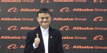 Alldaynews.gr Ποιος είναι ο Alibaba; Απορρίφθηκε από 30 δουλειές και έγινε από τους πλουσιότερους στον κόσμο- Η ιστορία