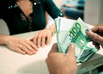 Αιτήσεις για επίδομα 1.000 ευρώ σε μητέρες- Ποιες αφορά; Τι πρέπει να κάνετε