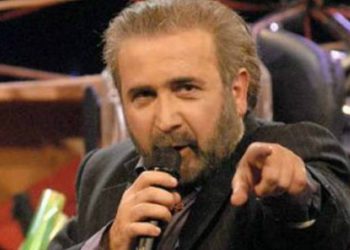 Alldaynews.gr «Ο Λάκης Λαζόπουλος δεν θα έπρεπε να έχει μούτρα να ξαναβγεί στην τηλεόραση» – Απίστευτη επίθεση εναντίον του παρουσιαστή