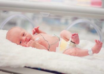 Έξι θερμοκοιτίδες δώρισαν οι Βέλγοι γιατροί σε νοσοκομεία της Θεσσαλονίκης