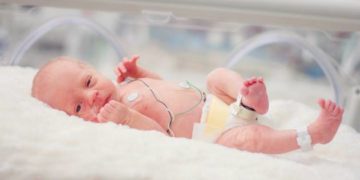 Έξι θερμοκοιτίδες δώρισαν οι Βέλγοι γιατροί σε νοσοκομεία της Θεσσαλονίκης