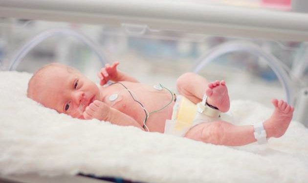 Έξι θερμοκοιτίδες δώρισαν οι Βέλγοι γιατροί σε νοσοκομεία της Θεσσαλονίκης