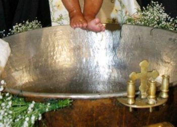 Άργος: Μετά την Βάπτιση διάβασε λίστα με τους Εραστές της Γυναίκας του!! Μερικοί ήταν και ΠΑΡΩΝ!!