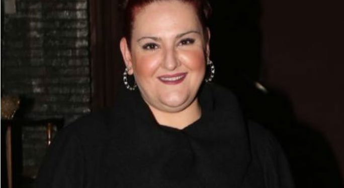 Αγνώριστη η Σοφία Βογιατζάκη!! Έχασε αρκετά κιλά και έγινε ΚΟΡΙΤΣΑΡΟΣ[video]