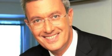 Alldaynews.gr Χαμός γίνεται για τη μεταγραφή βόμβα του Νίκου Χατζηνικολάου