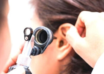 Τα 7 πιο απίθανα πράγματα που έχουν βρει οι γιατροί μέσα σε… αυτιά ασθενών