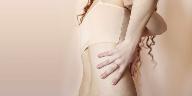 Καρκίνος ωοθηκών: Το «αθώο» σύμπτωμα που δεν πρέπει να αγνοήσετε