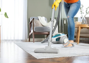 Εσείς συνεχίζετε να σκουπίζετε ακόμα εμπρός – πίσω; Δείτε γιατί το κάνετε λάθος