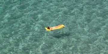 Τουρίστρια στο Ρέθυμνο ταξίδευε 20 ώρες πάνω σε ένα στρώμα