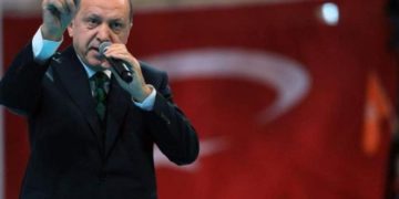 Η οργισμένη απάντηση του Ερντογάν στις ερωτήσεις φοιτητή δημοσιογραφίας – «Ντροπή σου να λες τέτοια πράγματα»