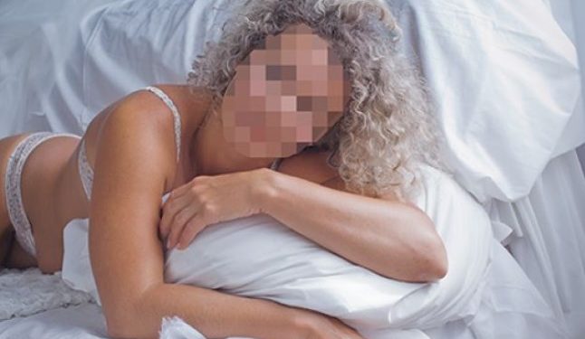 Alldaynews.gr Χαμός σε χωριό της Αιτ/νίας: Η νύφη τσάκωσε τον πατέρα της με την πεθερά