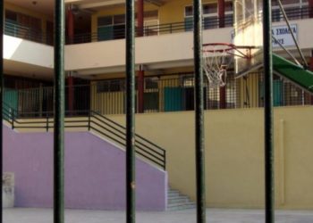 14χρονος αυτοκτόνησε- Άφησε σημείωμα: Κατηγορεί φίλους και συμμαθητές! Τον βρήκαν οι γονείς του σε διαμέρισμα στα νότια προάστια