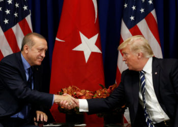 Σκληρό «χτύπημα» Τραμπ στον Ερντογάν: Διπλασιάζω για την Τουρκία τους δασμούς σε εισαγωγές αλουμίνιου και χάλυβα! Σε ελεύθερη πτώση η τουρκική λίρα