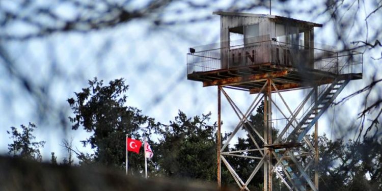 Κύπρος: Σύλληψη πατέρα και γιού Ελληνοκυπρίων από τον κατοχικό στρατό