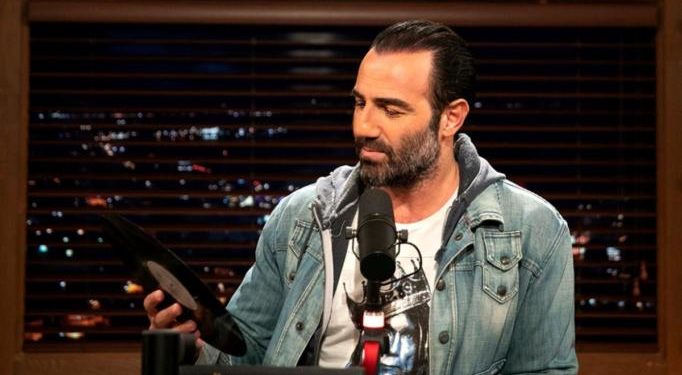 Alldaynews.gr “Αντώνη, έλα στο κανάλι μου και θα έχεις ότι ζητήσεις- Όλα δικά σου”