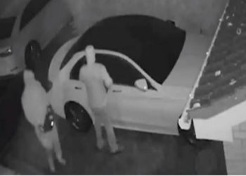 Ληστές… «hi-tech» – Πώς κλέβουν πολυτελή αυτοκίνητα τελευταίας τεχνολογίας με ένα «κλικ» – video