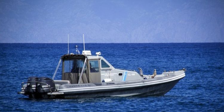 Alldaynews.gr Νέα φρίκη στο Φλοίσβο: Εντοπίστηκε πτώμα νεαρού άντρα στη θάλασσα