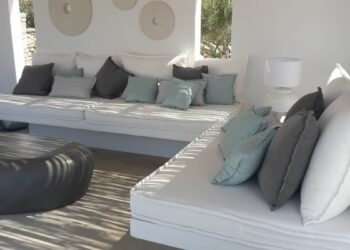 Γιατί το… μαξιλάρι είναι ο καλύτερος φίλος της γυναίκας!