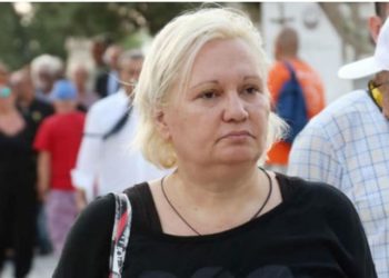Alldaynews.gr Δύσκολες ώρες για την Καίτη Φίνου!