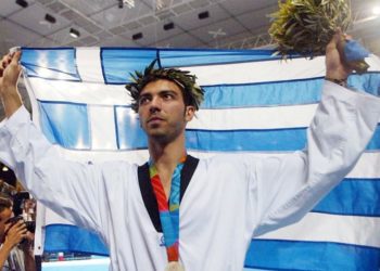 Νικολαΐδης