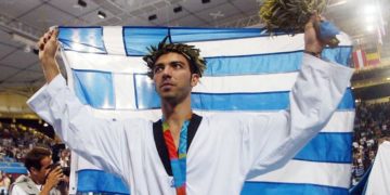 Νικολαΐδης