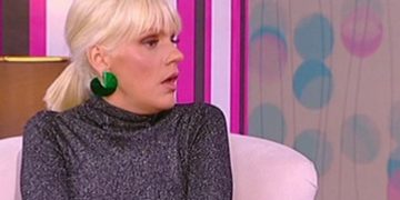 Alldaynews.gr Σοκαριστική καταγγελία από τη Σάσα Σταμάτη: Ξυλοκόπησαν μοντέλο μπροστά μου – Έτρεμα ολόκληρη