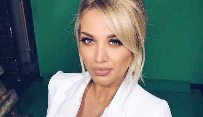 Alldaynews.gr Δήλωση – έκπληξη: Η απάντηση της Κωνσταντίνα Σπυροπούλου για το αν είναι ζευγάρι με τον Ατζούν Ιλιτζαλί (video)